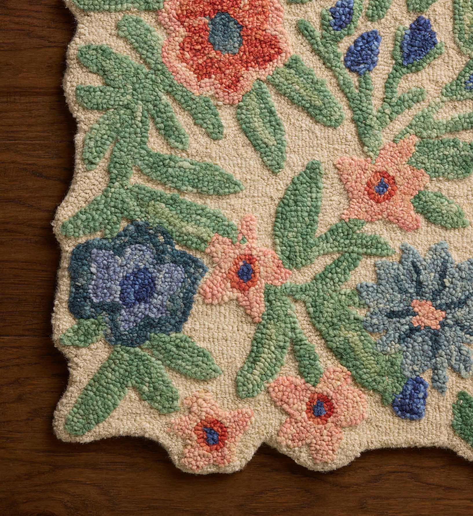 Edith Wool Hooked Rug - Ivory